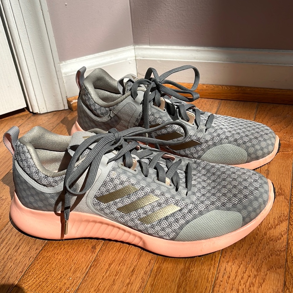 Adidas Size 8 Gray Women’s Running Sneakers